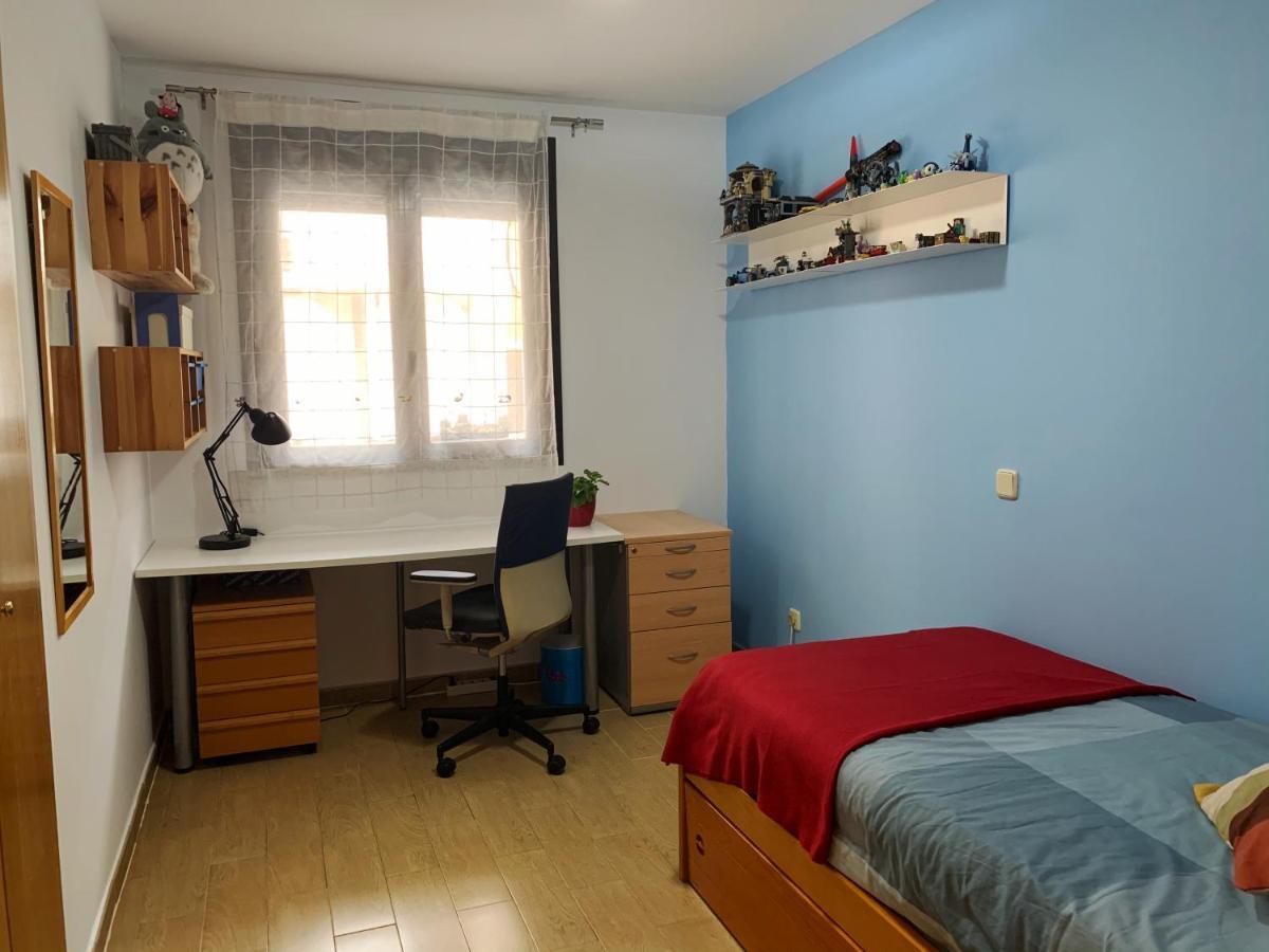 Gran Piso En El Centro De Alcala Apartment อัลกาลาเดเอนาเรส ภายนอก รูปภาพ