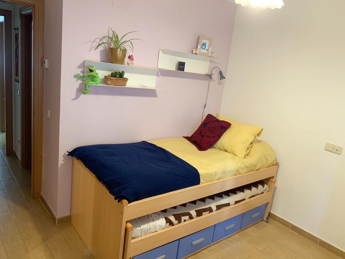 Gran Piso En El Centro De Alcala Apartment อัลกาลาเดเอนาเรส ภายนอก รูปภาพ