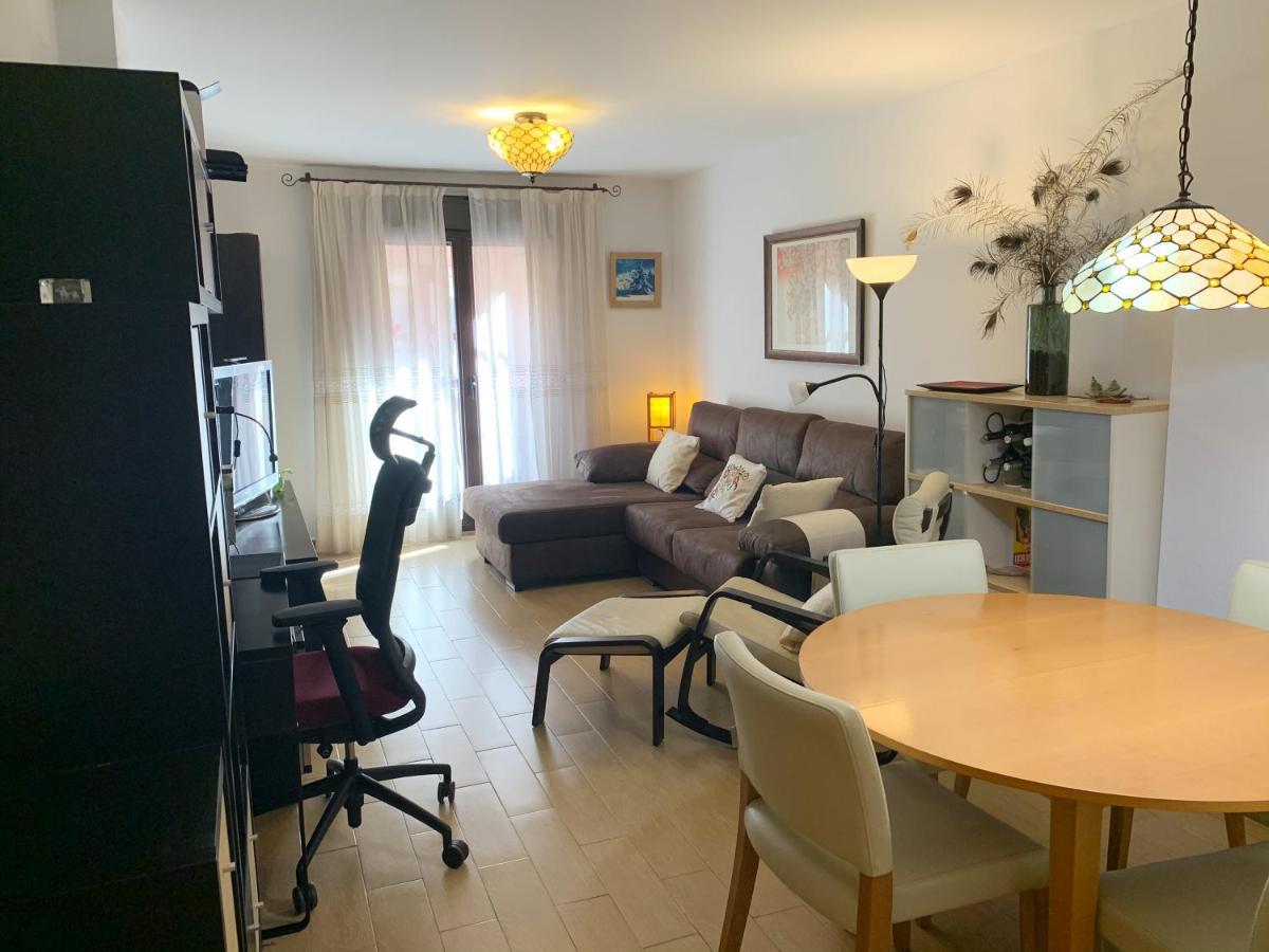 Gran Piso En El Centro De Alcala Apartment อัลกาลาเดเอนาเรส ภายนอก รูปภาพ